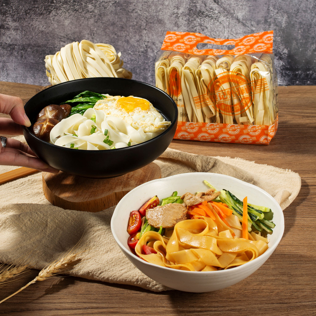 500 g de trigo personalizado de fideos extra anchos 