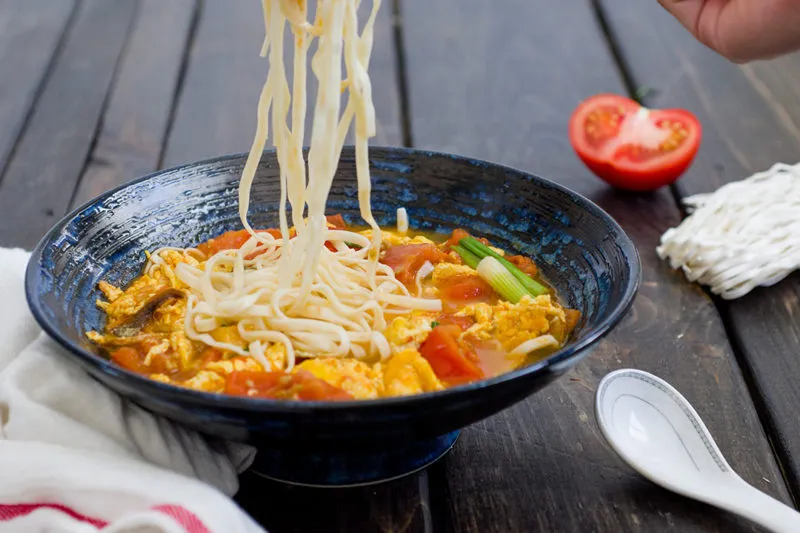Fideos de huevo seco chino
