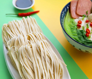 Liji alta calidad 1.3 kg de ancho de fideos de fideos fideos nutritivos