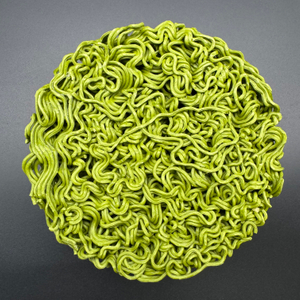 Fideos vegetales Liji elaborados con harina de trigo y polvo de col rizada orgánica, alimento seco bajo en proteínas y alto en proteínas